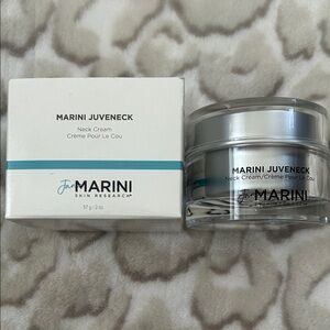 Juveneck Neck Cream -